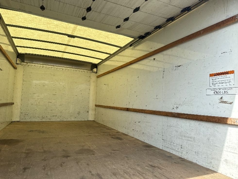 Light Duty Box Truck-Light and Medium Duty Trucks-GMC-2022-Savana G33903-Homewood-AL-100,803\n\t\tmiles-$ 27,250 - Image 12