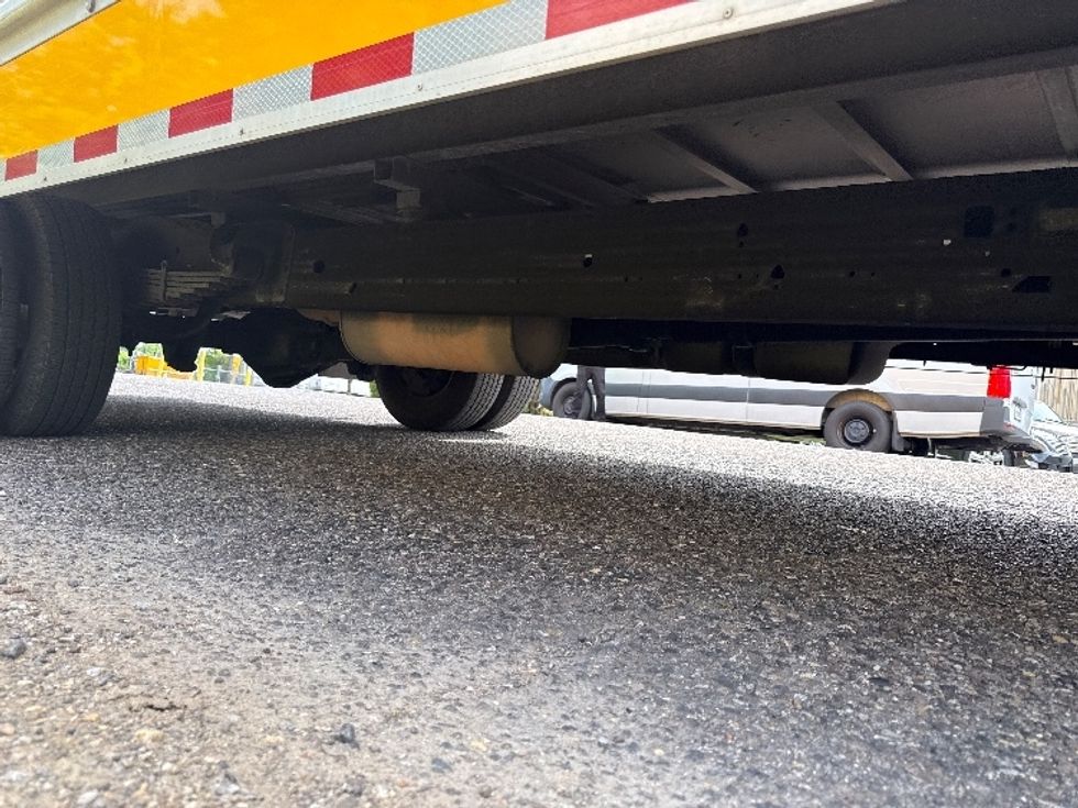 Light Duty Box Truck-Light and Medium Duty Trucks-GMC-2022-Savana G33903-Homewood-AL-100,803\n\t\tmiles-$ 27,250 - Image 14