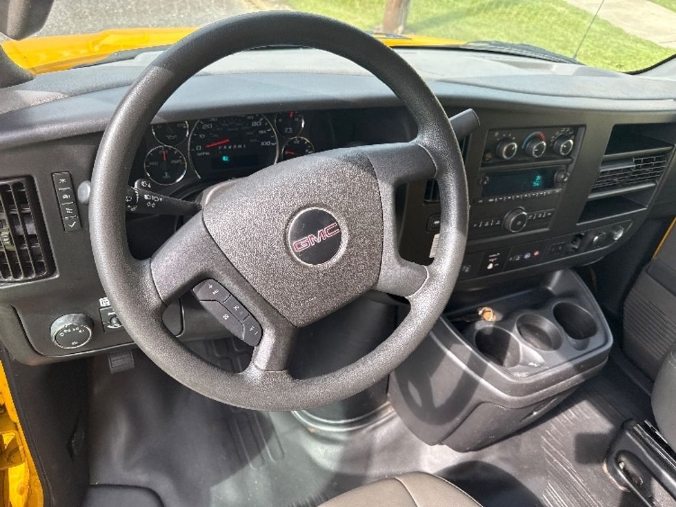 Light Duty Box Truck-Light and Medium Duty Trucks-GMC-2022-Savana G33903-Homewood-AL-100,803\n\t\tmiles-$ 27,250 - Image 17