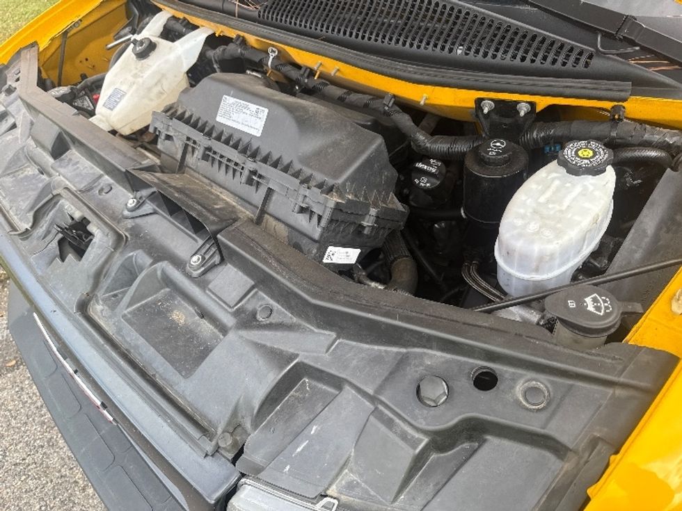 Light Duty Box Truck-Light and Medium Duty Trucks-GMC-2022-Savana G33903-Homewood-AL-129,194\n\t\tmiles-$ 24,750 - Image 24