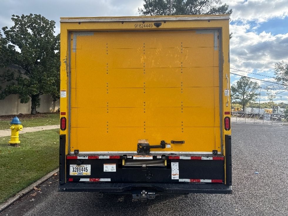 Light Duty Box Truck-Light and Medium Duty Trucks-GMC-2022-Savana G33903-Homewood-AL-129,194\n\t\tmiles-$ 24,750 - Image 7