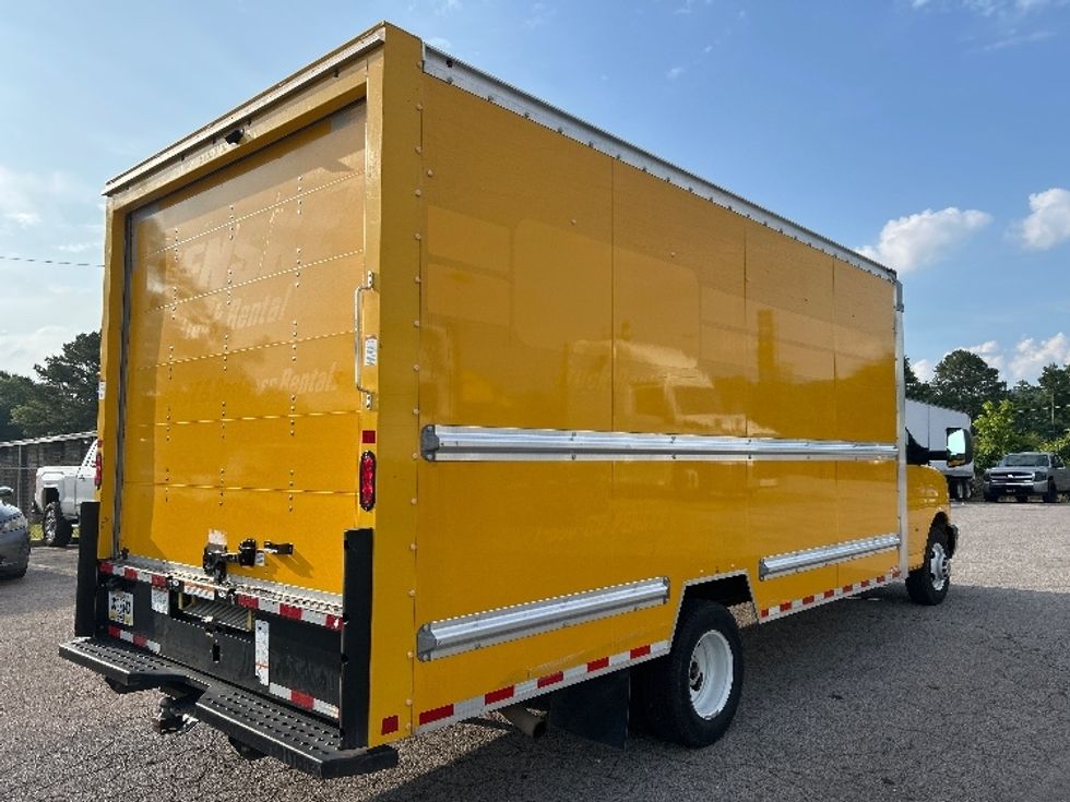 Light Duty Box Truck-Light and Medium Duty Trucks-GMC-2022-Savana G33903-Homewood-AL-86,297\n\t\tmiles-$ 30,500 - Image 13