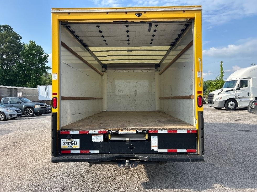 Light Duty Box Truck-Light and Medium Duty Trucks-GMC-2022-Savana G33903-Homewood-AL-86,297\n\t\tmiles-$ 30,500 - Image 8