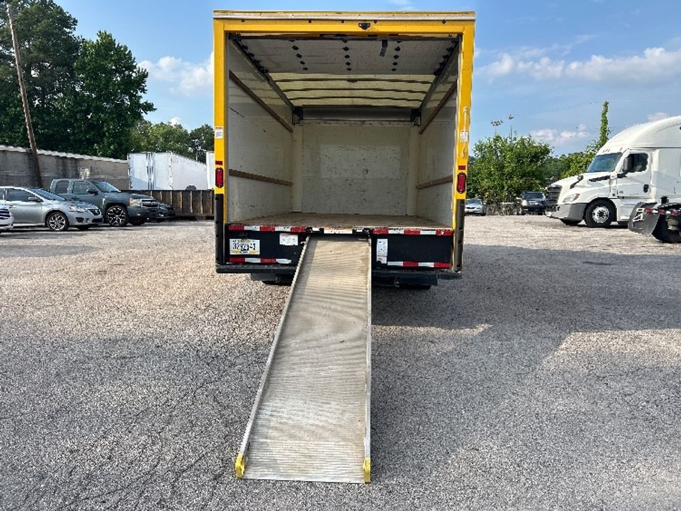 Light Duty Box Truck-Light and Medium Duty Trucks-GMC-2022-Savana G33903-Homewood-AL-86,297\n\t\tmiles-$ 30,500 - Image 9