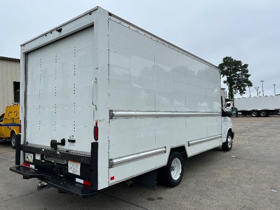 Light Duty Box Truck-Light and Medium Duty Trucks-GMC-2022-Savana G33903-Homewood-AL-95,407\n\t\tmiles-$ 31,500 - Image 13