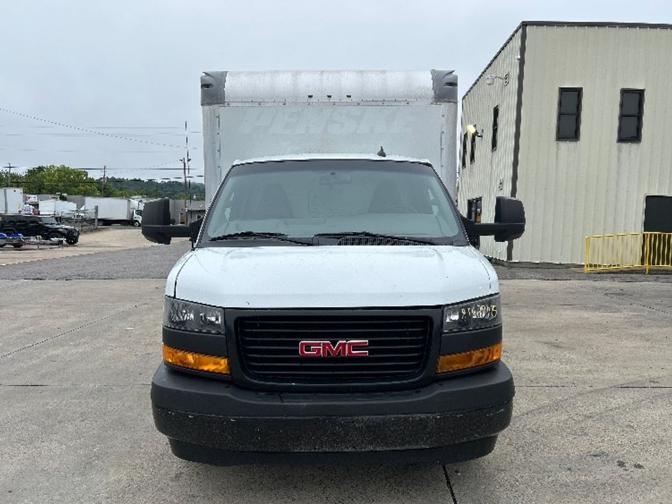 Light Duty Box Truck-Light and Medium Duty Trucks-GMC-2022-Savana G33903-Homewood-AL-95,407\n\t\tmiles-$ 31,500 - Image 2