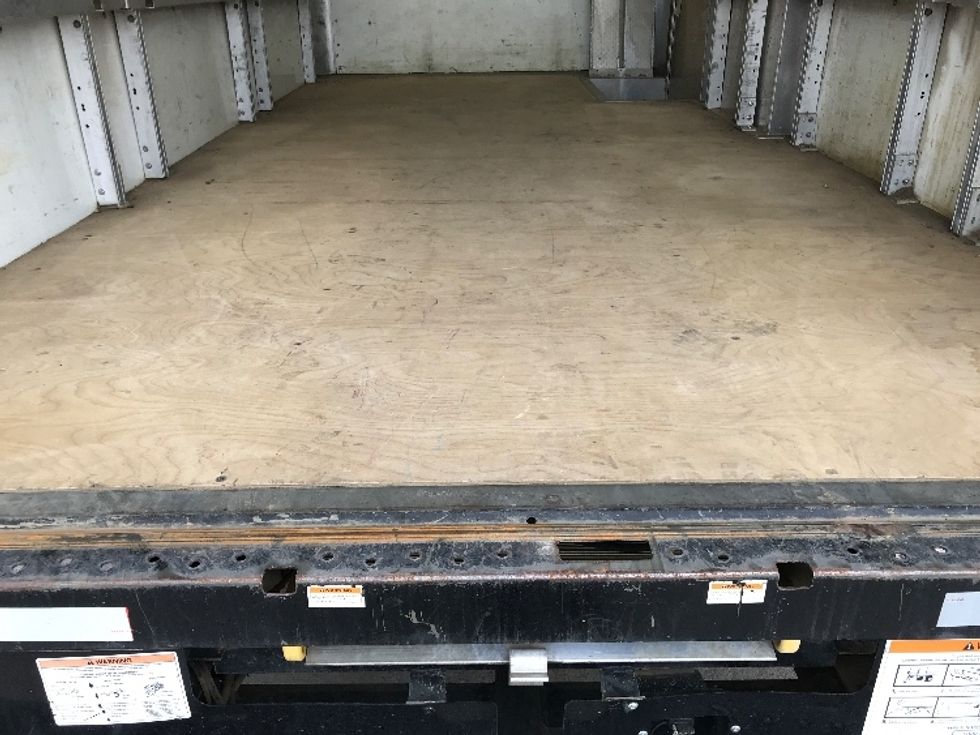 Light Duty Box Truck-Light and Medium Duty Trucks-GMC-2022-Savana G33903-Houston-TX-60,623\n\t\tmiles-$ 38,500 - Image 8