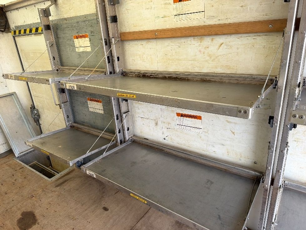 Light Duty Box Truck-Light and Medium Duty Trucks-GMC-2022-Savana G33903-Houston-TX-94,238\n\t\tmiles-$ 33,500 - Image 27