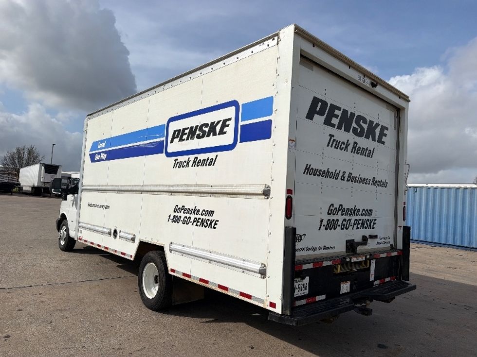 Light Duty Box Truck-Light and Medium Duty Trucks-GMC-2022-Savana G33903-Houston-TX-94,238\n\t\tmiles-$ 33,500 - Image 6