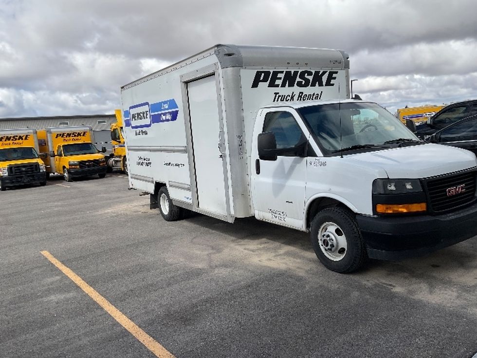 Light Duty Box Truck-Light and Medium Duty Trucks-GMC-2022-Savana G33903-Idaho Falls-ID-38,795\n\t\tmiles-$ 47,000 - Image 1
