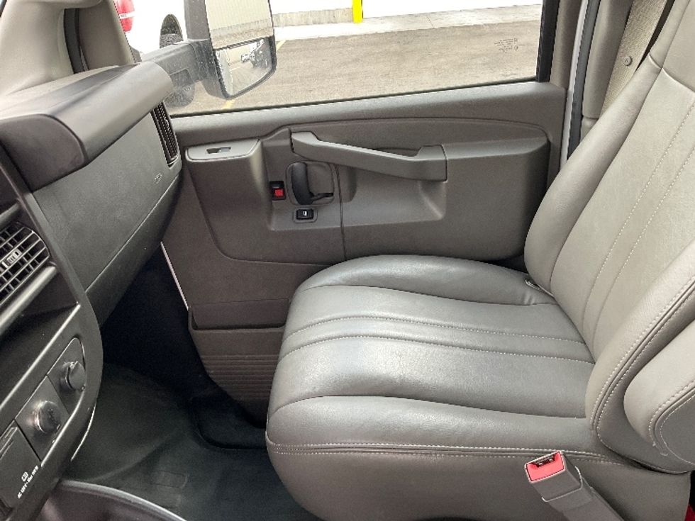 Light Duty Box Truck-Light and Medium Duty Trucks-GMC-2022-Savana G33903-Idaho Falls-ID-38,795\n\t\tmiles-$ 47,000 - Image 17