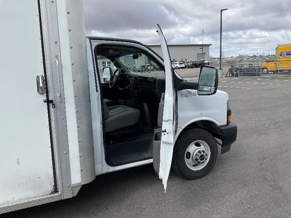 Light Duty Box Truck-Light and Medium Duty Trucks-GMC-2022-Savana G33903-Idaho Falls-ID-38,795\n\t\tmiles-$ 47,000 - Image 18
