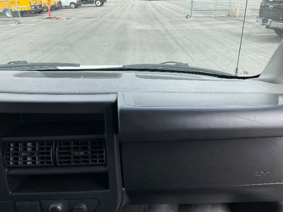 Light Duty Box Truck-Light and Medium Duty Trucks-GMC-2022-Savana G33903-Idaho Falls-ID-38,795\n\t\tmiles-$ 47,000 - Image 19