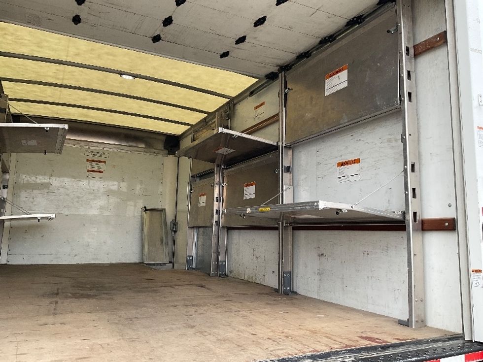 Light Duty Box Truck-Light and Medium Duty Trucks-GMC-2022-Savana G33903-Indianapolis-IN-44,290\n\t\tmiles-$ 40,750 - Image 10