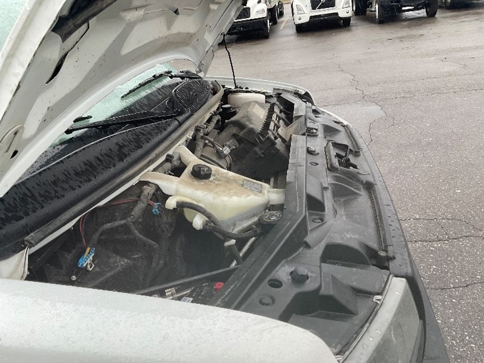 Light Duty Box Truck-Light and Medium Duty Trucks-GMC-2022-Savana G33903-Indianapolis-IN-44,290\n\t\tmiles-$ 40,750 - Image 21