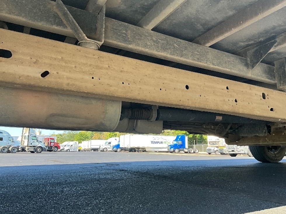 Light Duty Box Truck-Light and Medium Duty Trucks-GMC-2022-Savana G33903-Indianapolis-IN-67,778\n\t\tmiles-$ 34,500 - Image 12