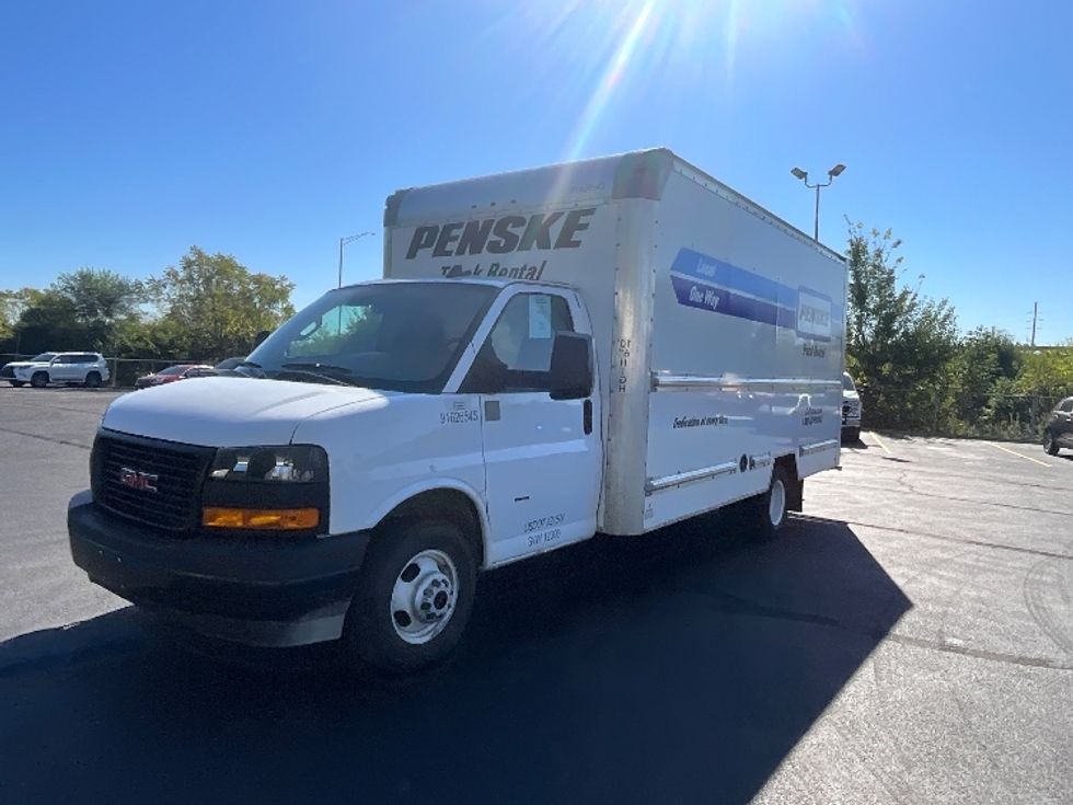 Light Duty Box Truck-Light and Medium Duty Trucks-GMC-2022-Savana G33903-Indianapolis-IN-67,778\n\t\tmiles-$ 34,500 - Image 3