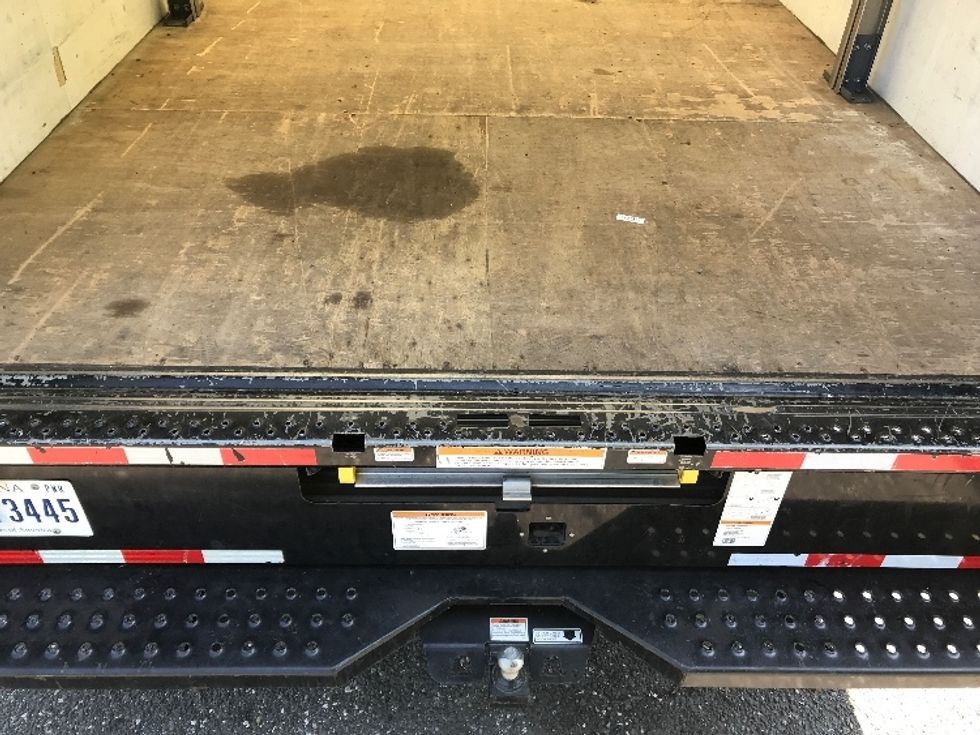 Light Duty Box Truck-Light and Medium Duty Trucks-GMC-2022-Savana G33903-Jamaica-NY-48,543\n\t\tmiles-$ 39,500 - Image 10