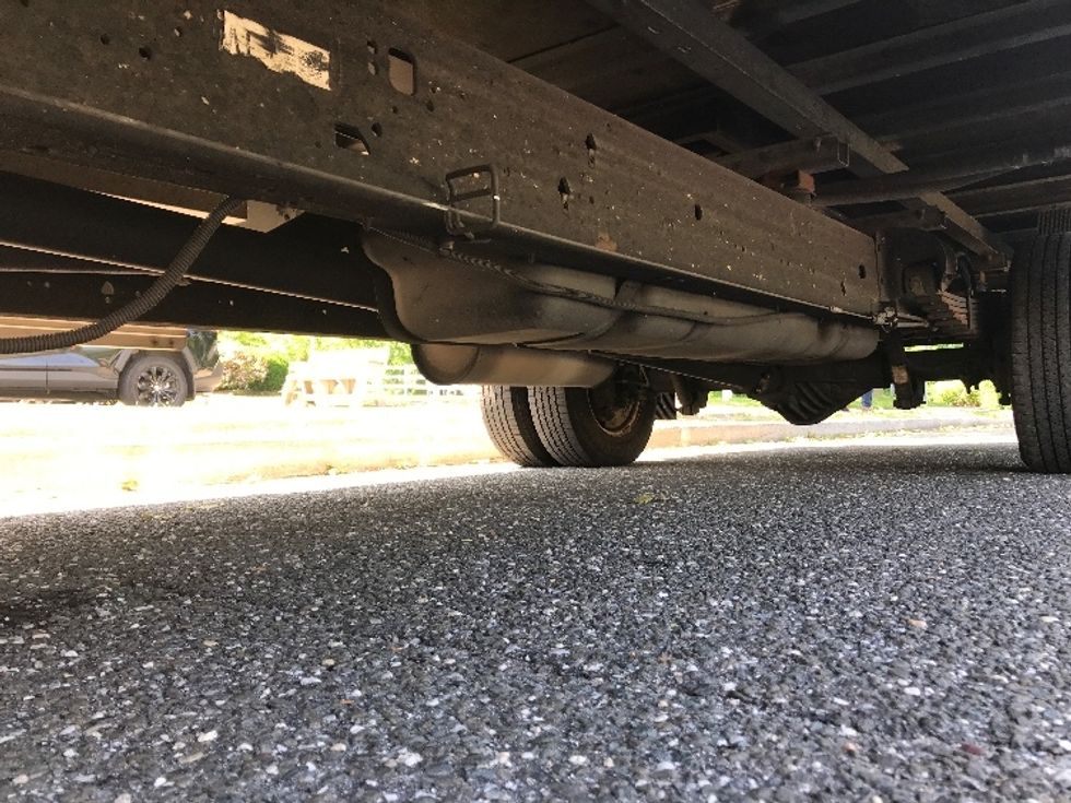 Light Duty Box Truck-Light and Medium Duty Trucks-GMC-2022-Savana G33903-Jamaica-NY-48,543\n\t\tmiles-$ 39,500 - Image 5