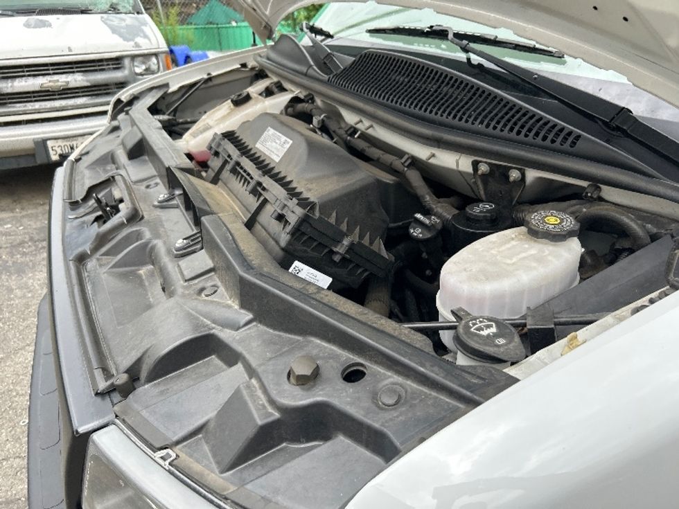 Light Duty Box Truck-Light and Medium Duty Trucks-GMC-2022-Savana G33903-Jessup-MD-37,897\n\t\tmiles-$ 40,500 - Image 19