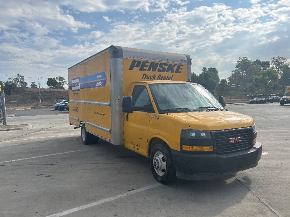 Light Duty Box Truck-Light and Medium Duty Trucks-GMC-2022-Savana G33903-Jurupa Valley-CA-102,256\n\t\tmiles-$ 28,000 - Image 1
