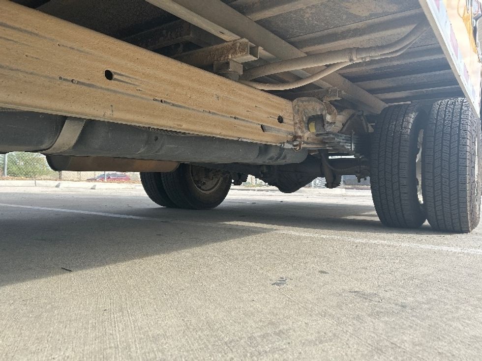 Light Duty Box Truck-Light and Medium Duty Trucks-GMC-2022-Savana G33903-Jurupa Valley-CA-102,256\n\t\tmiles-$ 28,000 - Image 5