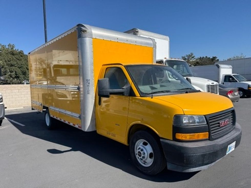 Light Duty Box Truck-Light and Medium Duty Trucks-GMC-2022-Savana G33903-Jurupa Valley-CA-103,575\n\t\tmiles-$ 31,250 - Image 3