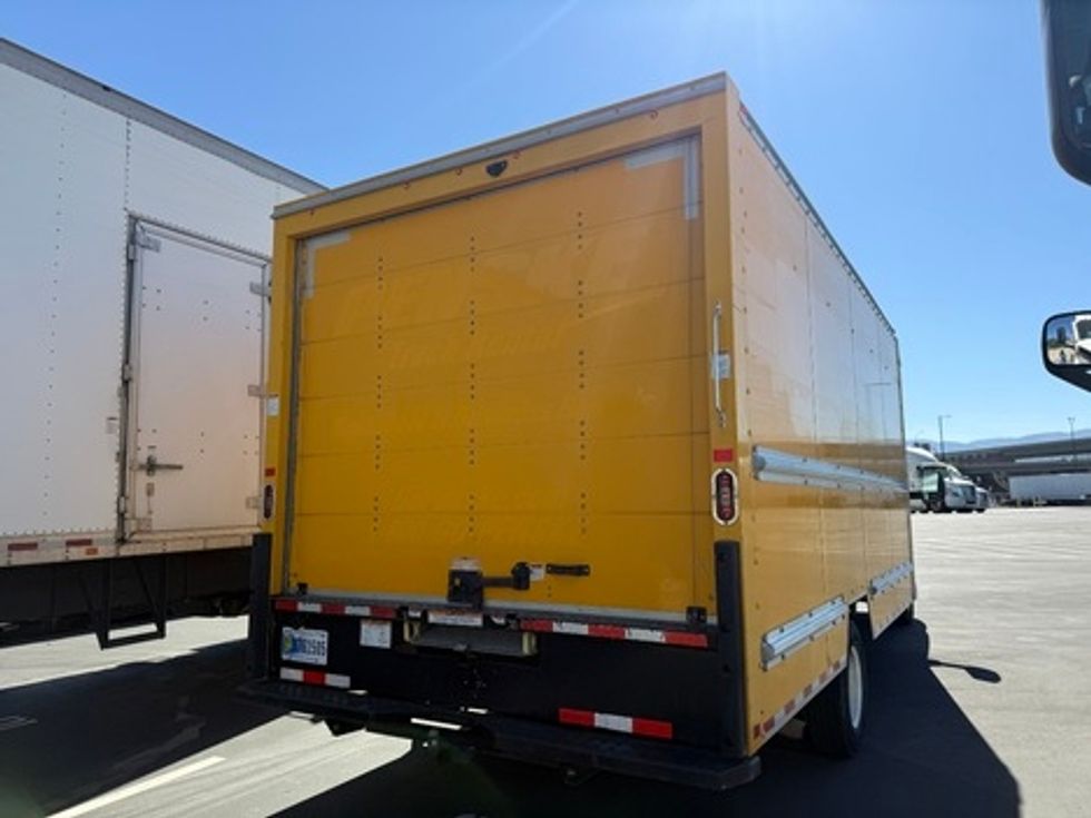 Light Duty Box Truck-Light and Medium Duty Trucks-GMC-2022-Savana G33903-Jurupa Valley-CA-103,575\n\t\tmiles-$ 31,250 - Image 6