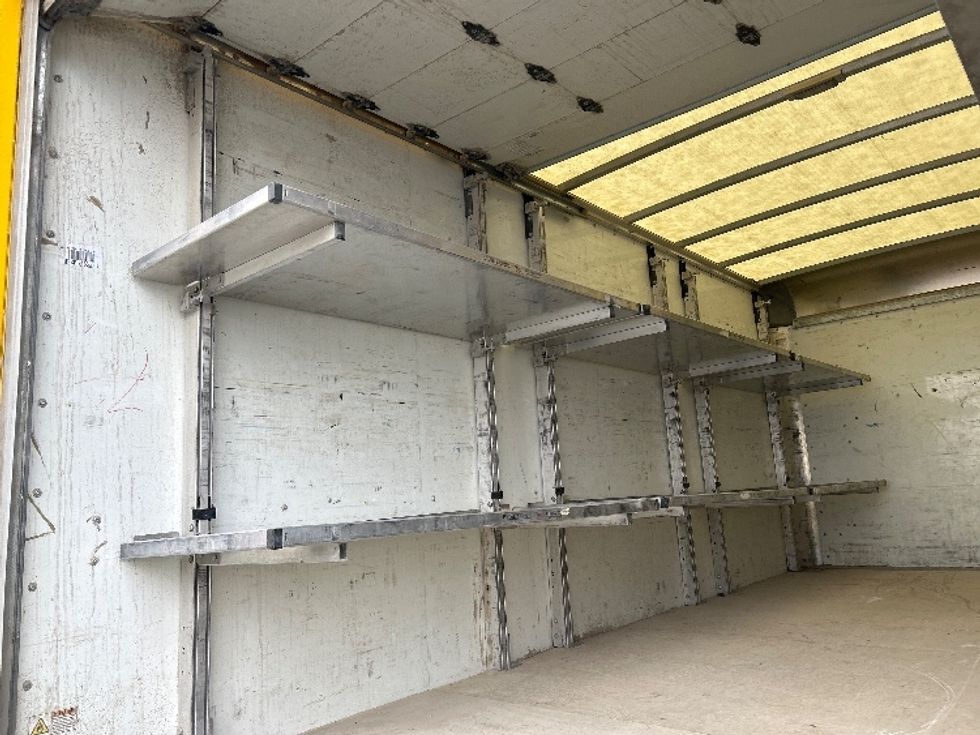 Light Duty Box Truck-Light and Medium Duty Trucks-GMC-2022-Savana G33903-Kansas City-MO-73,267\n\t\tmiles-$ 34,500 - Image 9