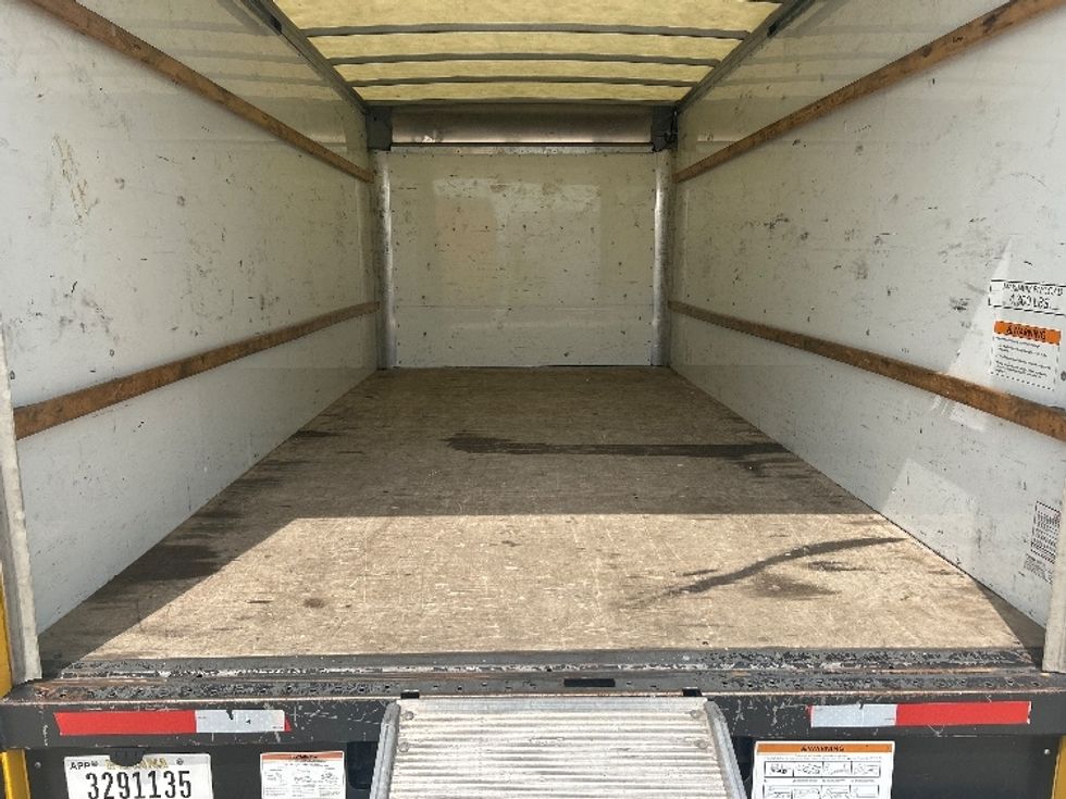 Light Duty Box Truck-Light and Medium Duty Trucks-GMC-2022-Savana G33903-Katy-TX-102,497\n\t\tmiles-$ 28,500 - Image 10