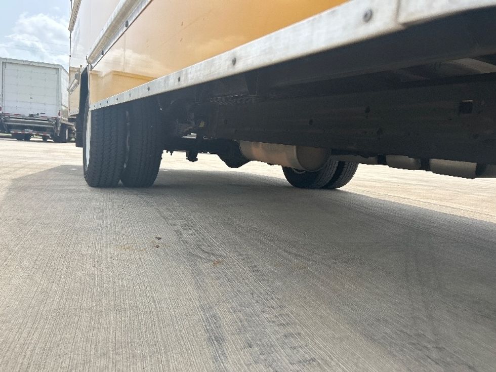 Light Duty Box Truck-Light and Medium Duty Trucks-GMC-2022-Savana G33903-Katy-TX-102,497\n\t\tmiles-$ 28,500 - Image 14