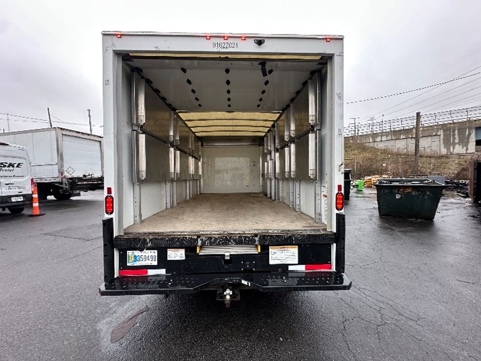 Light Duty Box Truck-Light and Medium Duty Trucks-GMC-2022-Savana G33903-Kearny-NJ-15,875\n\t\tmiles-$ 44,000 - Image 8