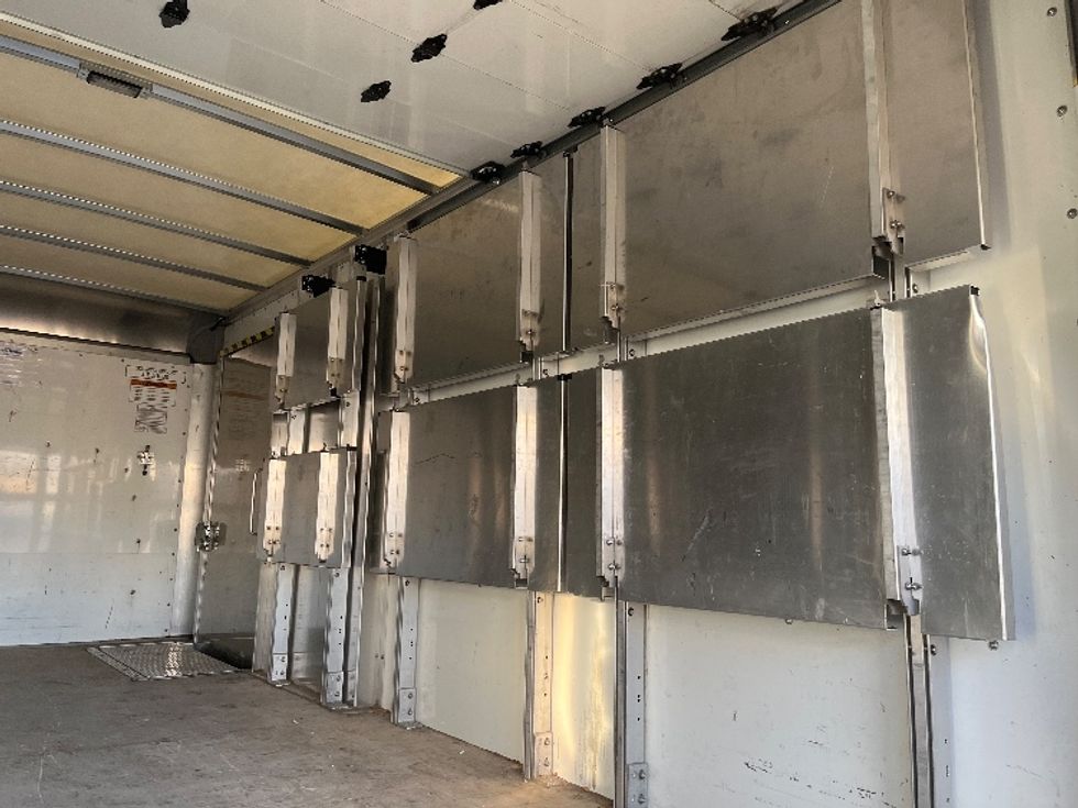 Light Duty Box Truck-Light and Medium Duty Trucks-GMC-2022-Savana G33903-Kearny-NJ-31,038\n\t\tmiles-$ 47,000 - Image 12