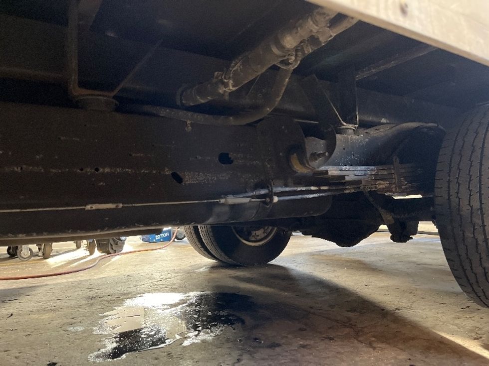 Light Duty Box Truck-Light and Medium Duty Trucks-GMC-2022-Savana G33903-Kearny-NJ-31,038\n\t\tmiles-$ 47,000 - Image 5