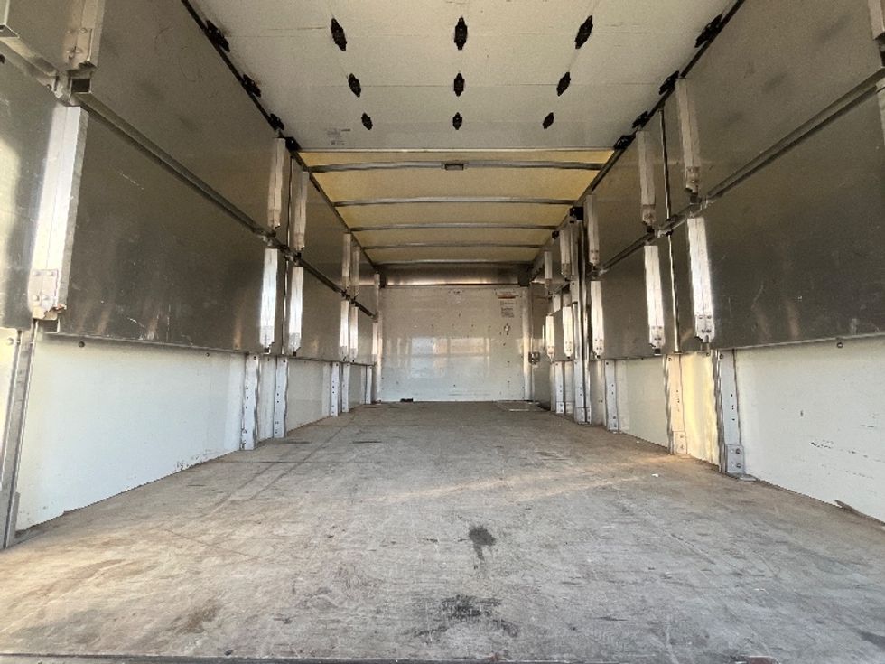 Light Duty Box Truck-Light and Medium Duty Trucks-GMC-2022-Savana G33903-Kearny-NJ-31,038\n\t\tmiles-$ 47,000 - Image 8