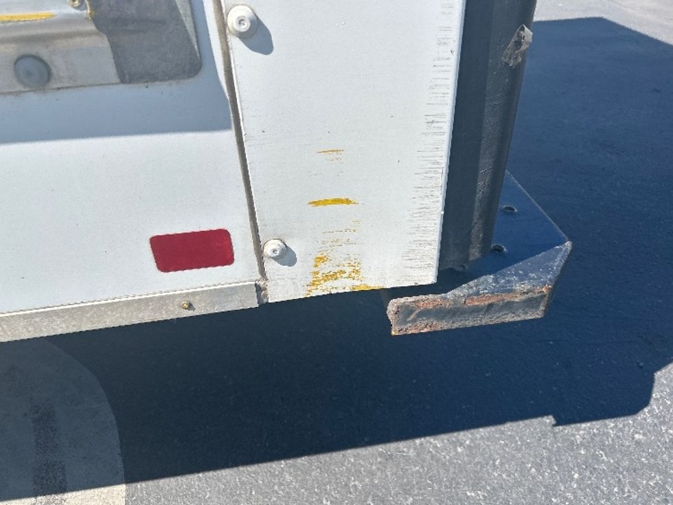 Light Duty Box Truck-Light and Medium Duty Trucks-GMC-2022-Savana G33903-Kent-WA-27,923\n\t\tmiles-$ 44,500 - Image 26