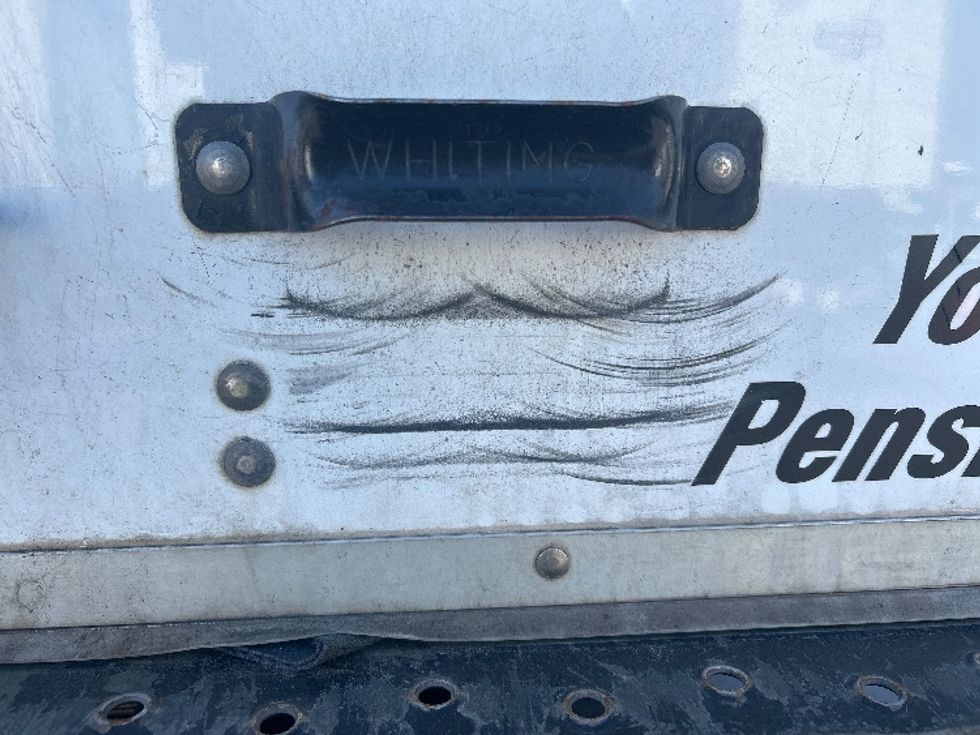 Light Duty Box Truck-Light and Medium Duty Trucks-GMC-2022-Savana G33903-Kent-WA-27,923\n\t\tmiles-$ 44,500 - Image 27