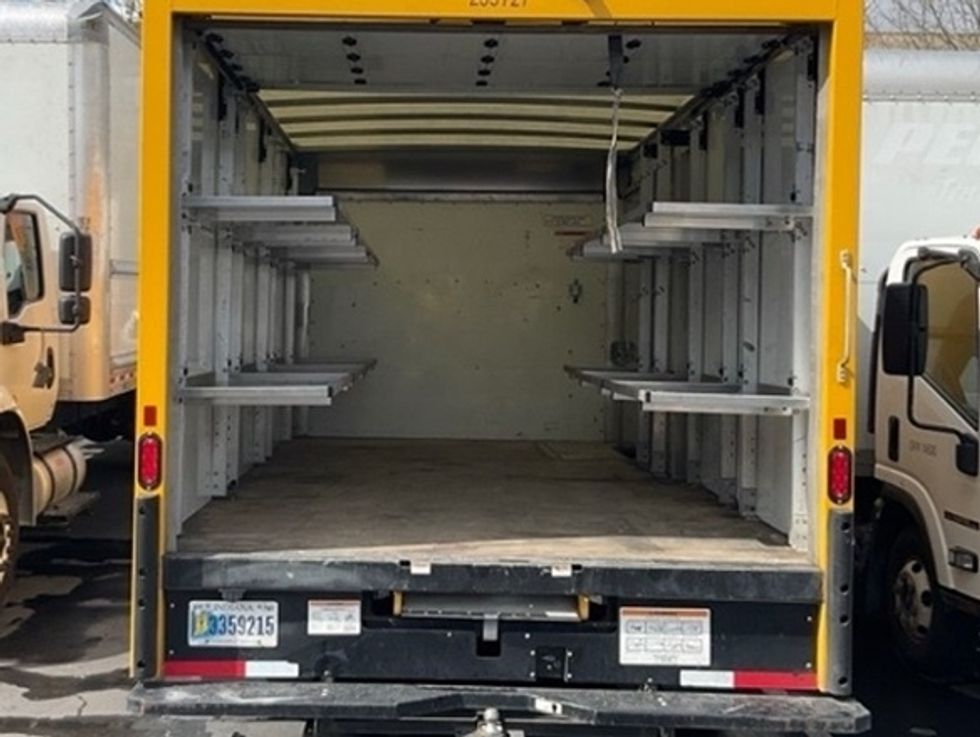 Light Duty Box Truck-Light and Medium Duty Trucks-GMC-2022-Savana G33903-Kent-WA-36,974\n\t\tmiles-$ 41,000 - Image 24