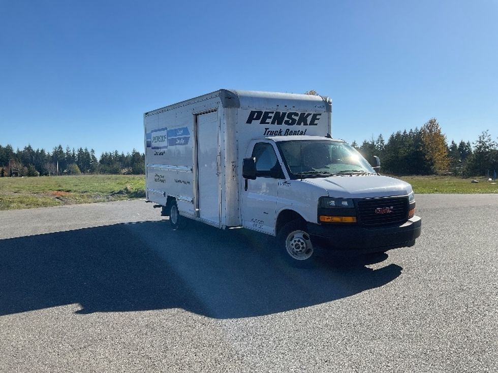 Light Duty Box Truck-Light and Medium Duty Trucks-GMC-2022-Savana G33903-Kent-WA-46,529\n\t\tmiles-$ 42,250 - Image 1