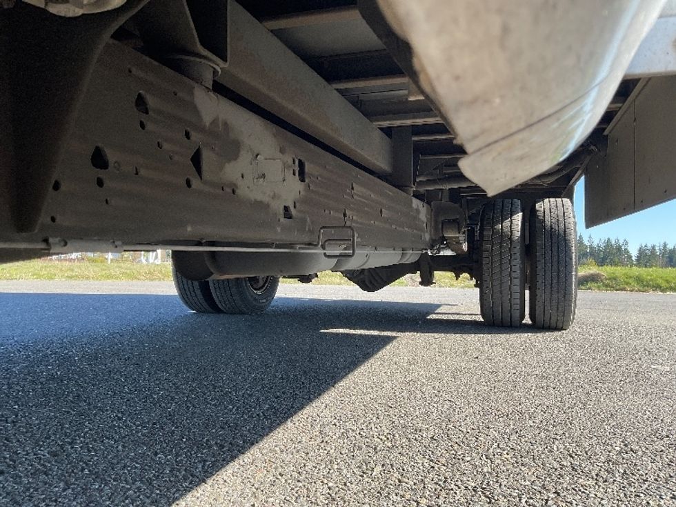 Light Duty Box Truck-Light and Medium Duty Trucks-GMC-2022-Savana G33903-Kent-WA-46,529\n\t\tmiles-$ 42,250 - Image 5