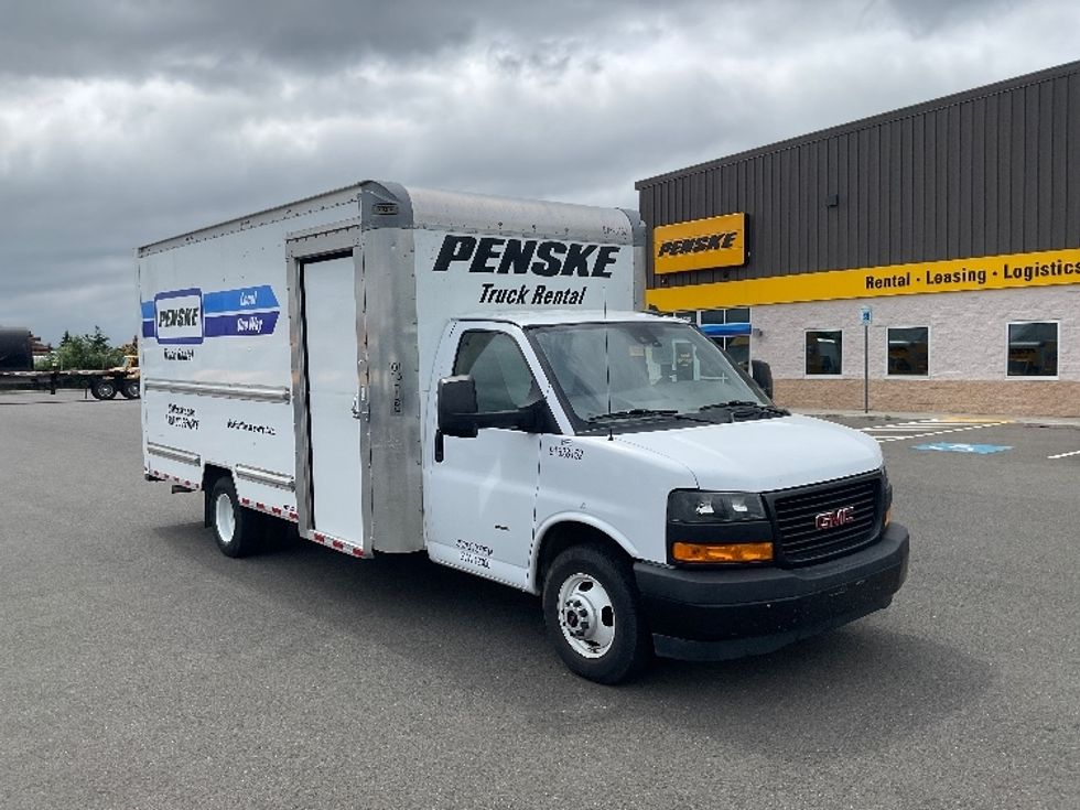Light Duty Box Truck-Light and Medium Duty Trucks-GMC-2022-Savana G33903-Kent-WA-51,253\n\t\tmiles-$ 32,000 - Image 1