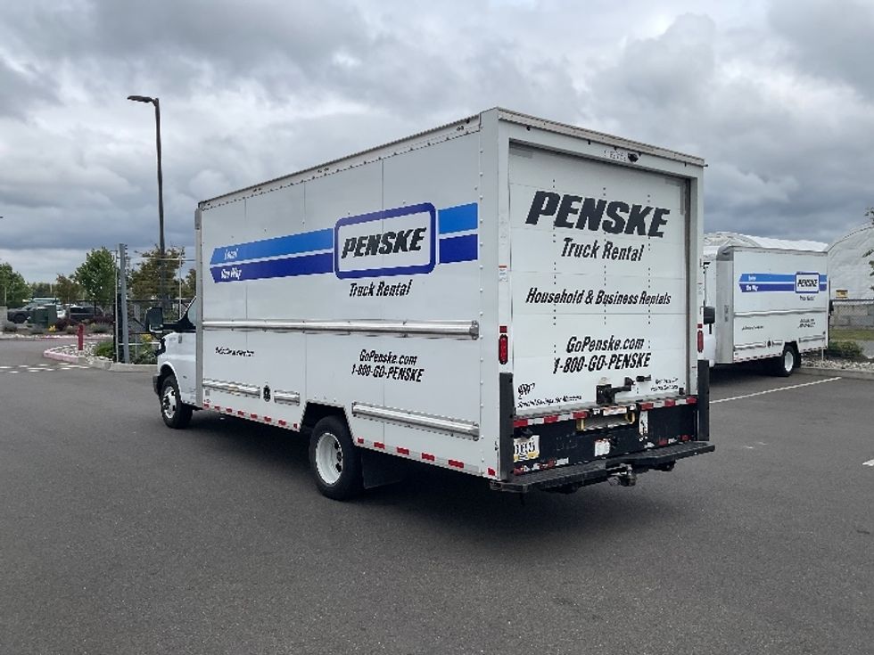 Light Duty Box Truck-Light and Medium Duty Trucks-GMC-2022-Savana G33903-Kent-WA-51,253\n\t\tmiles-$ 32,000 - Image 6