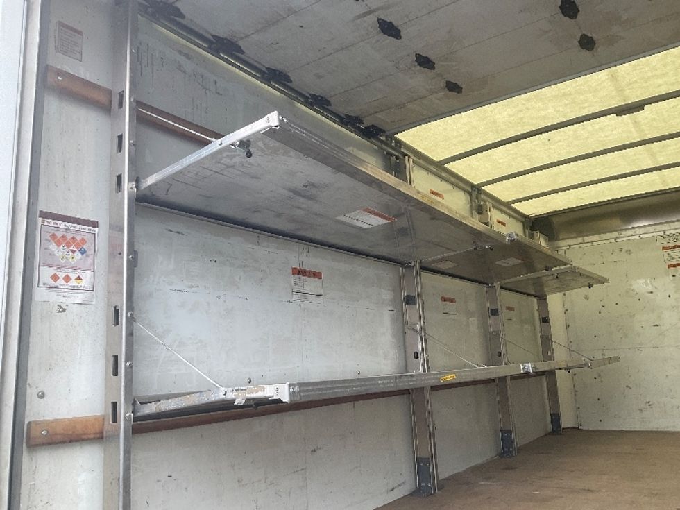 Light Duty Box Truck-Light and Medium Duty Trucks-GMC-2022-Savana G33903-Kent-WA-64,570\n\t\tmiles-$ 33,000 - Image 11
