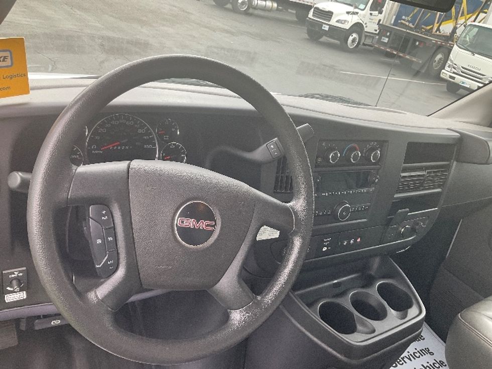 Light Duty Box Truck-Light and Medium Duty Trucks-GMC-2022-Savana G33903-Kent-WA-64,570\n\t\tmiles-$ 33,000 - Image 18