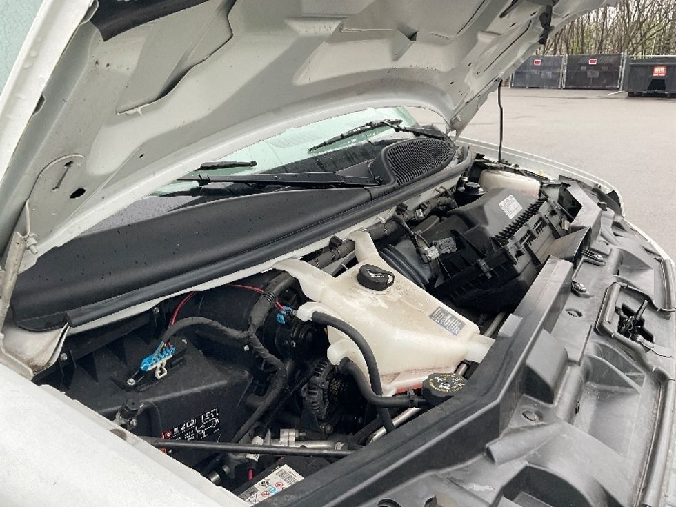 Light Duty Box Truck-Light and Medium Duty Trucks-GMC-2022-Savana G33903-King Of Prussia-PA-20,651\n\t\tmiles-$ 43,500 - Image 23