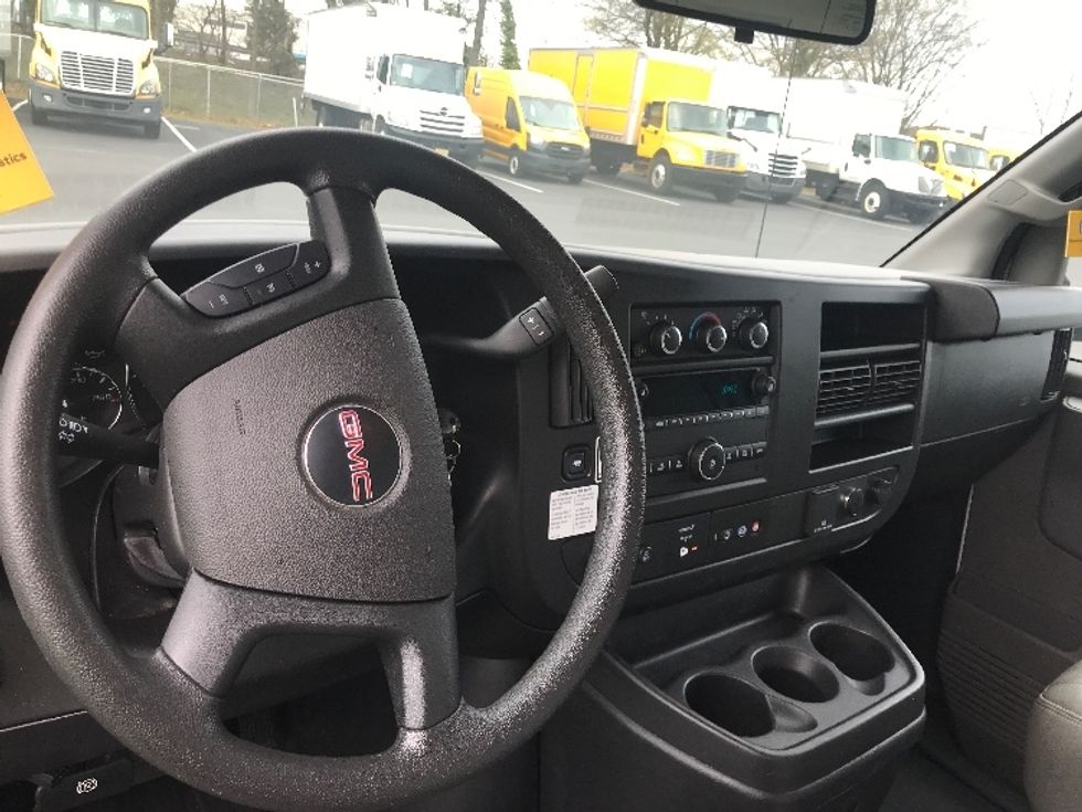 Light Duty Box Truck-Light and Medium Duty Trucks-GMC-2022-Savana G33903-King Of Prussia-PA-28,921\n\t\tmiles-$ 42,500 - Image 18