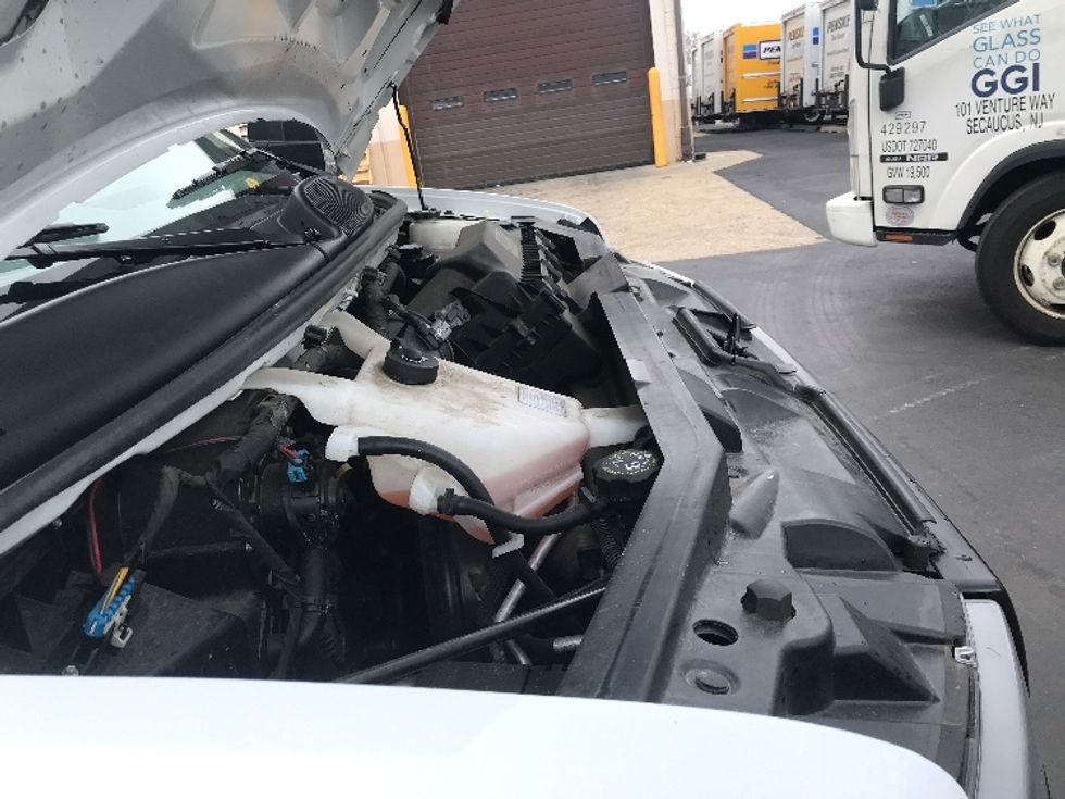 Light Duty Box Truck-Light and Medium Duty Trucks-GMC-2022-Savana G33903-King Of Prussia-PA-28,921\n\t\tmiles-$ 42,500 - Image 23