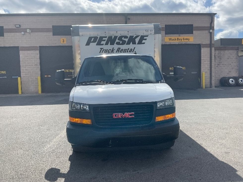 Light Duty Box Truck-Light and Medium Duty Trucks-GMC-2022-Savana G33903-King Of Prussia-PA-29,072\n\t\tmiles-$ 42,500 - Image 2