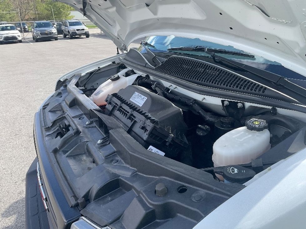 Light Duty Box Truck-Light and Medium Duty Trucks-GMC-2022-Savana G33903-King Of Prussia-PA-29,072\n\t\tmiles-$ 42,500 - Image 24