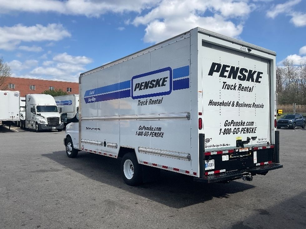 Light Duty Box Truck-Light and Medium Duty Trucks-GMC-2022-Savana G33903-King Of Prussia-PA-29,072\n\t\tmiles-$ 42,500 - Image 6
